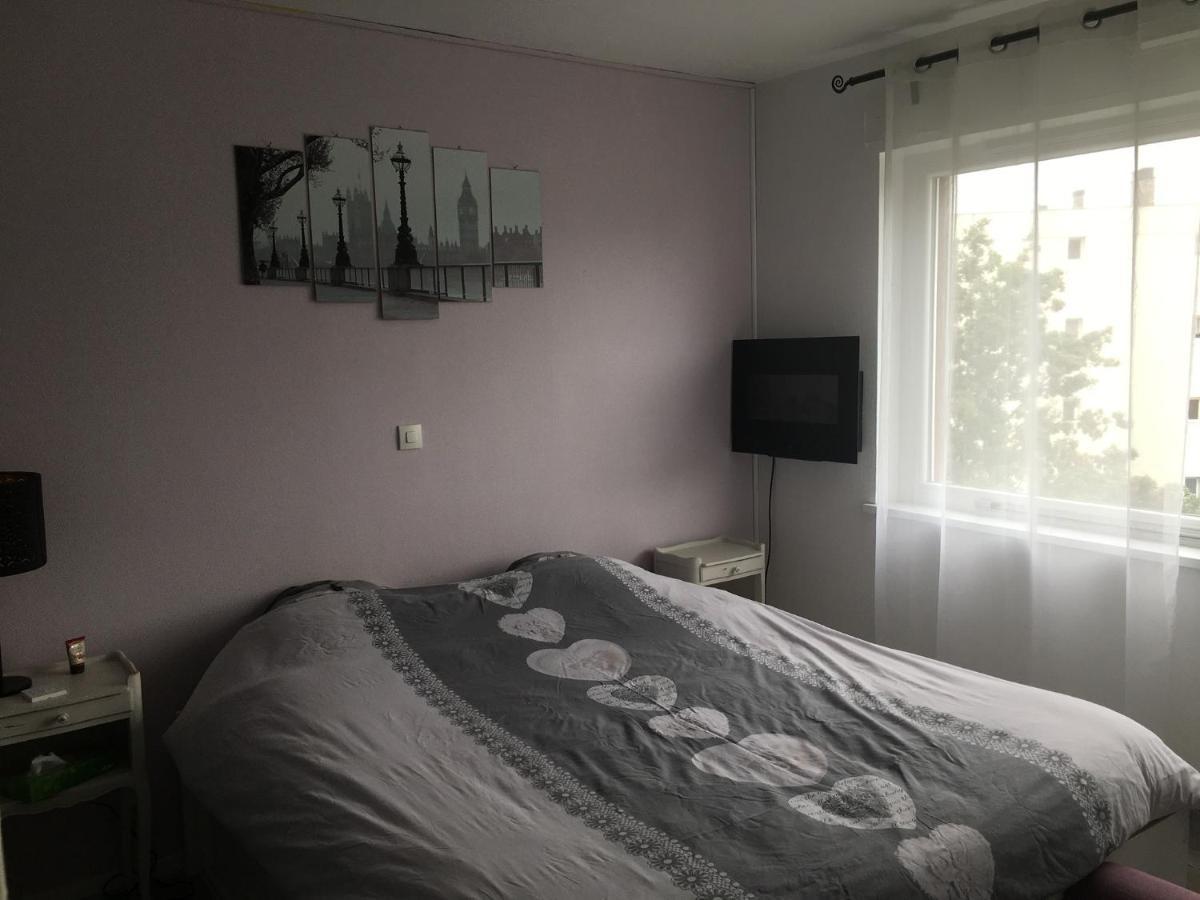 2 Pieces - Quartier Calme - Parking Gratuit Apartment Metz Exterior photo