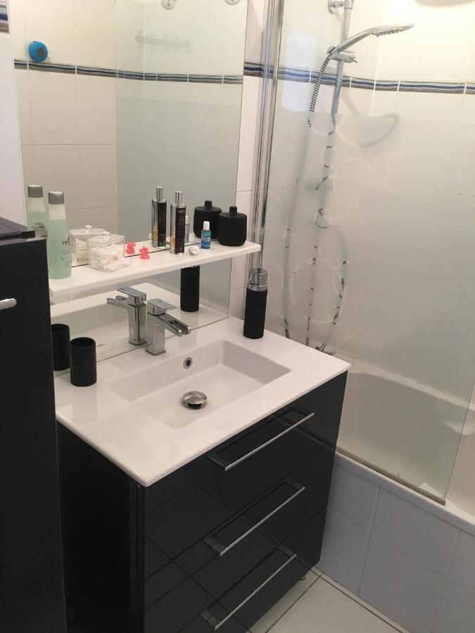 2 Pieces - Quartier Calme - Parking Gratuit Apartment Metz Exterior photo